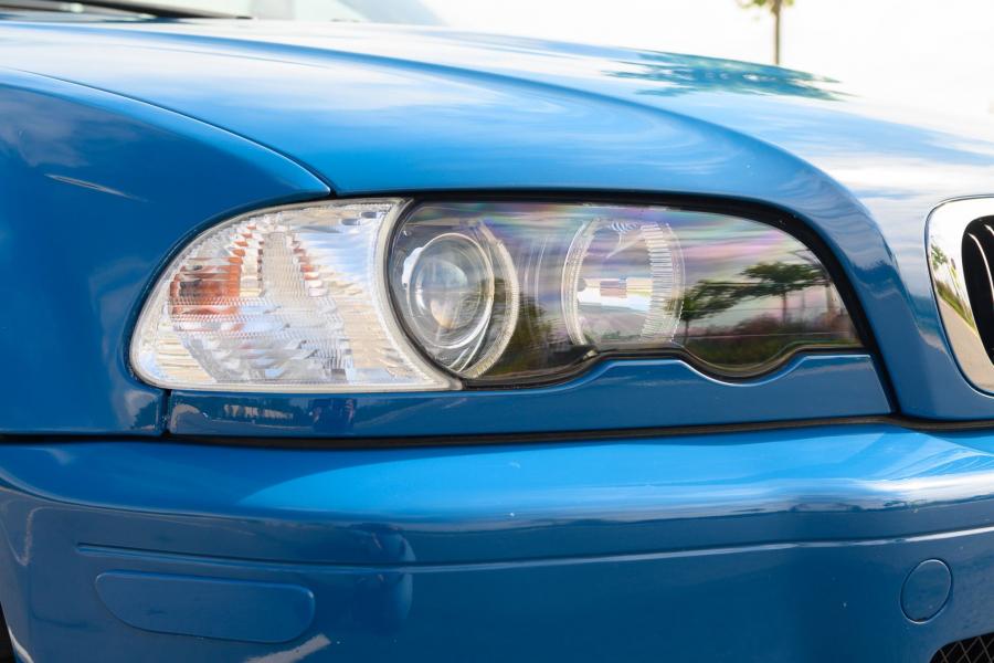 Детали экстерьера BMW M3 Coupe Laguna Seca Blue (E46) 2004 года  (фото 18 из 60)